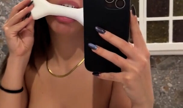 Bufalika Naked Cam girl – Onlyfans video Hot